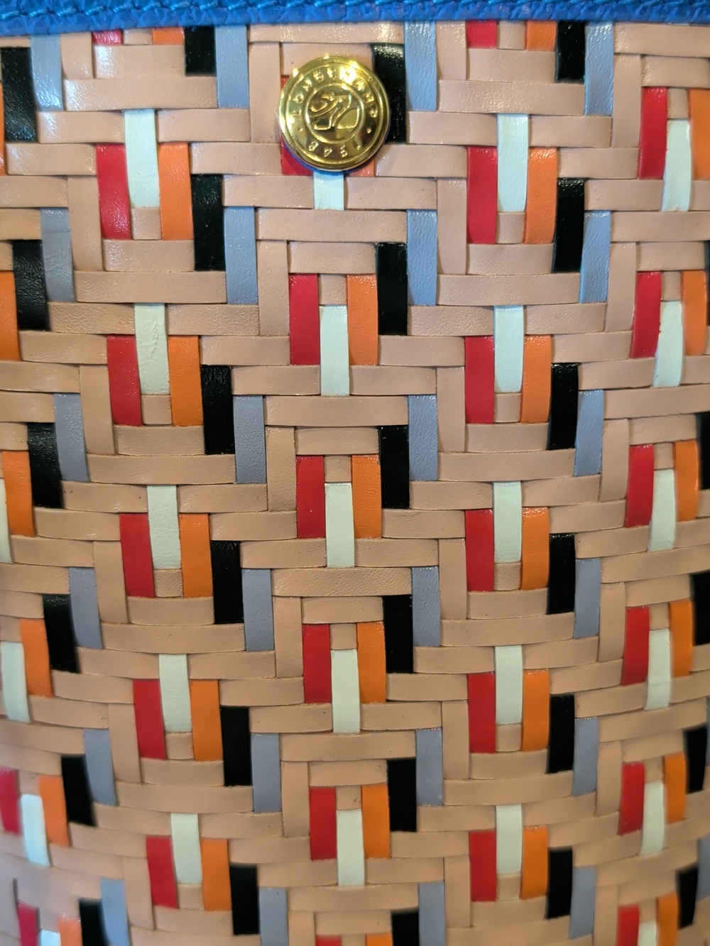 Longchamp Épure Bistro Bucket Bag - Picture 6 of 6